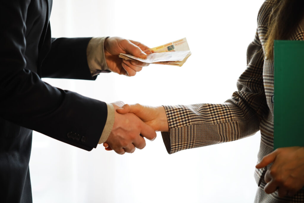 Investimento e negócios em Portugal: é preciso um visto específico ou obter ter cidadania portuguesa?